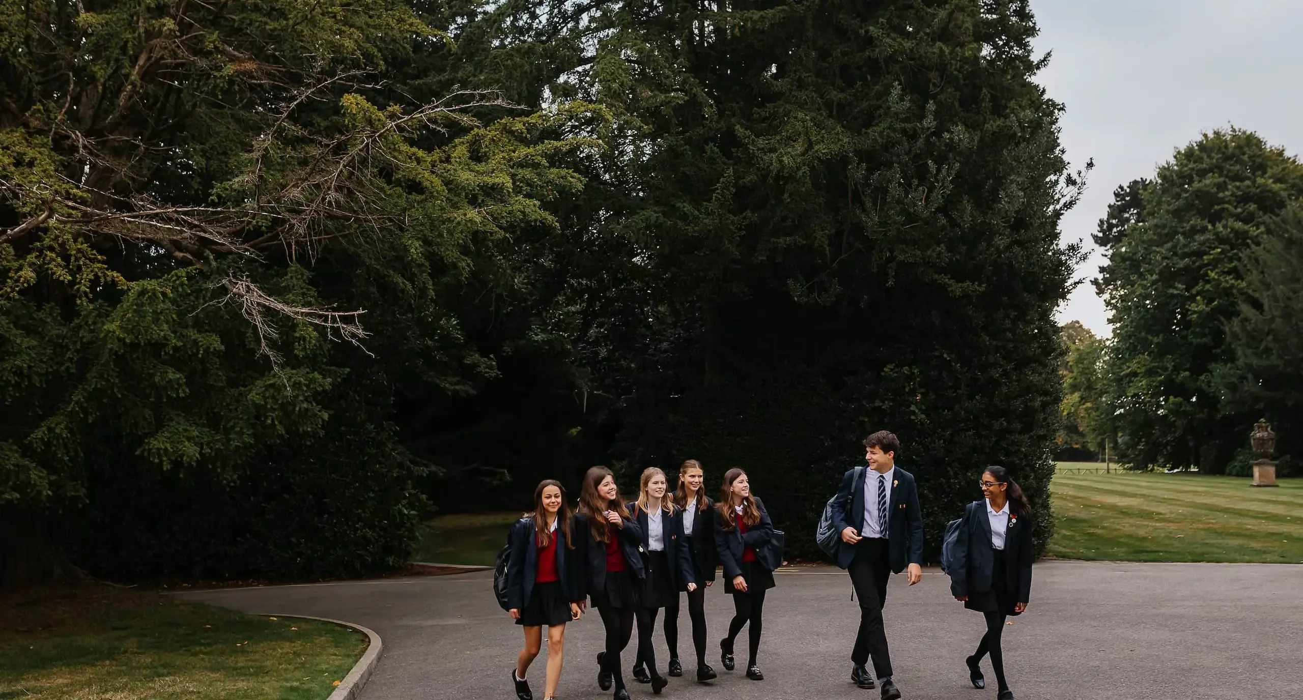 Radnor students walking along a path together